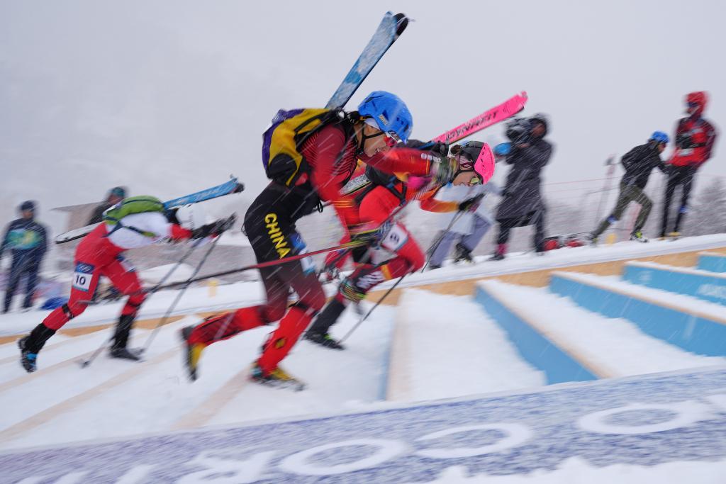 电竞平台-滑雪登山项目重返冬奥会，写下新历史的中国队还要全力追赶